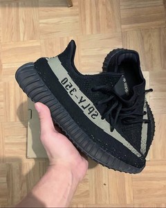 yeezy boost 350 v2 preto