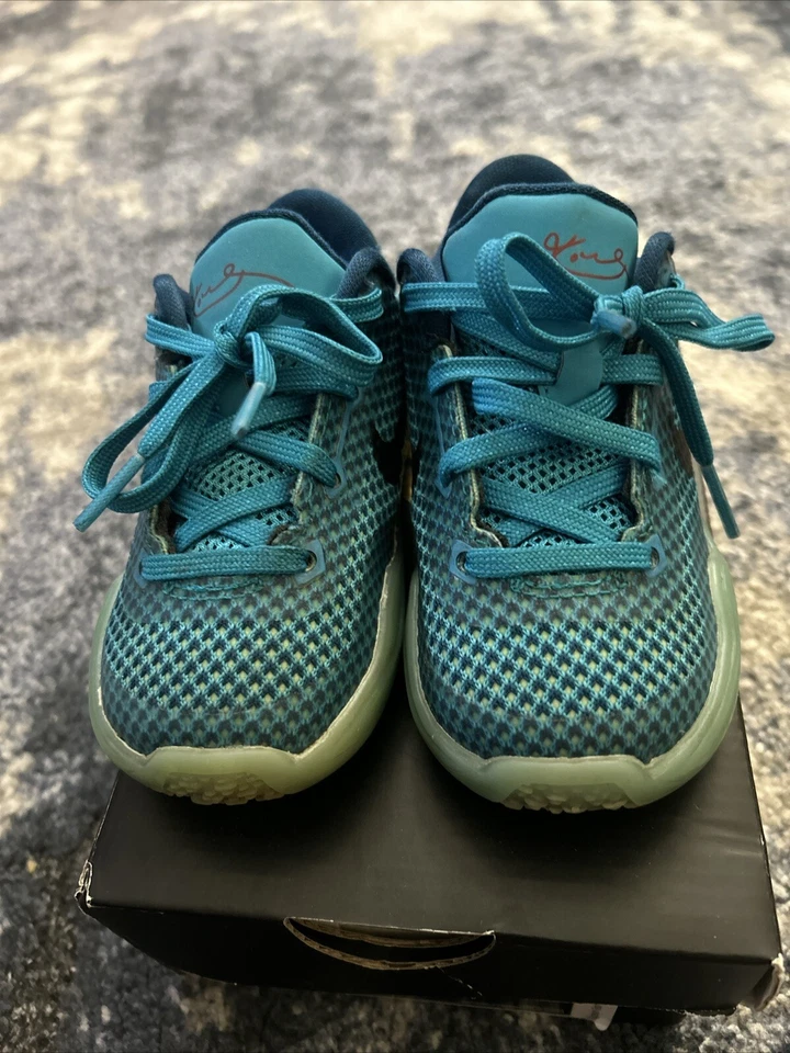 Zapatos Nike Kobe 10 X para niños pequeños 5 Am Flight Blue Lagoon talla 7C Foto 3 de 4