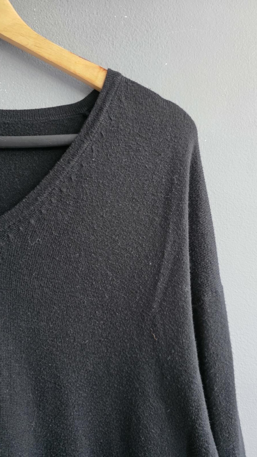 Next Luxury Black Cashmere Modal Blend V-Neck Jumper XL Soft Fine Knit Premium image 3