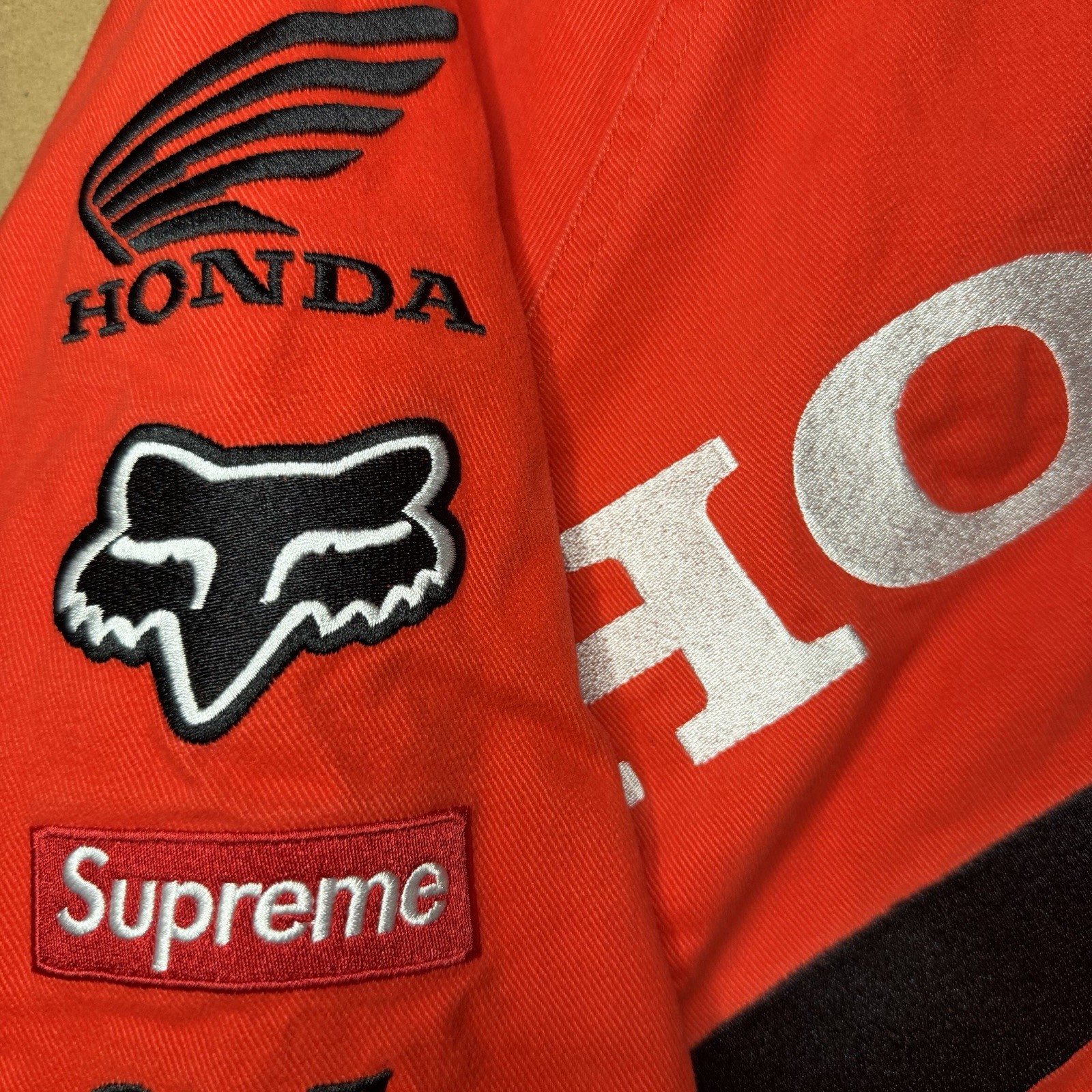 Supreme x Honda x Fox FW19- Racing Puffy Zip Up Work Jacket Red Size Medium VNDS image 6