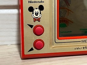1981 GAME&WATCH MICKEY MOUSE game Mickey