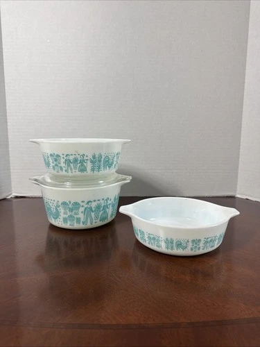 VTG Pyrex Amish Butterprint Casserole Dish Set #471, #472 & #473- 1 Lid Included