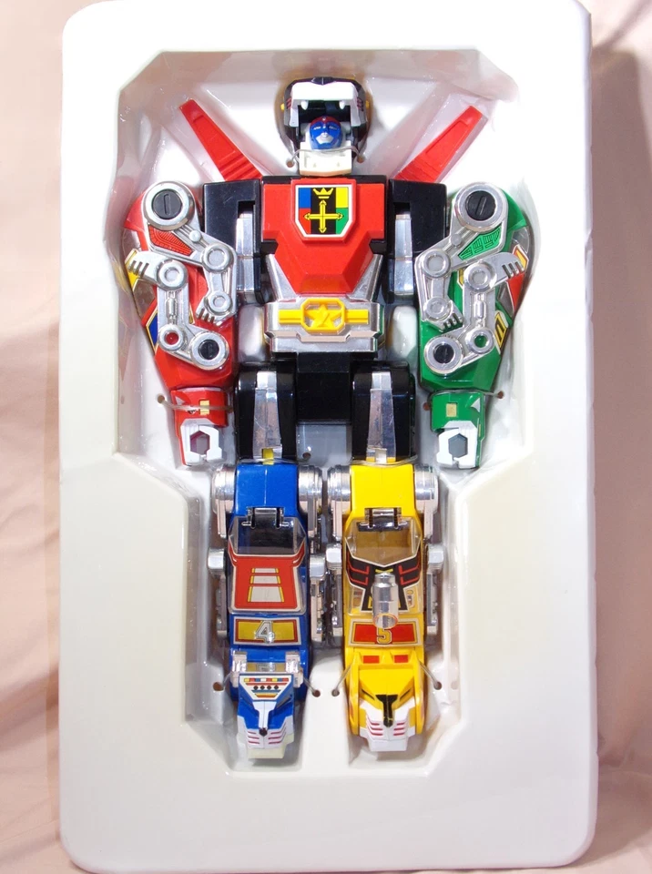 VOLTRON PANOSH PLACE MINT COLLECTOR SET+6 Pilot Figures-Rare Sven-In Case 100% - Image 4 of 4