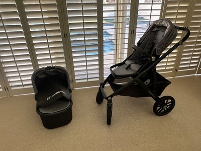 UPPA Baby Vista Pascal Stroller-Black/Gray- Incl. accessories-Pre-owned