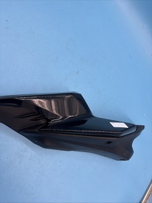 Yamaha YZFR9 R9 Heckverkleidung hinten rechts Montage BKN-21721-00 Tech schwarz 