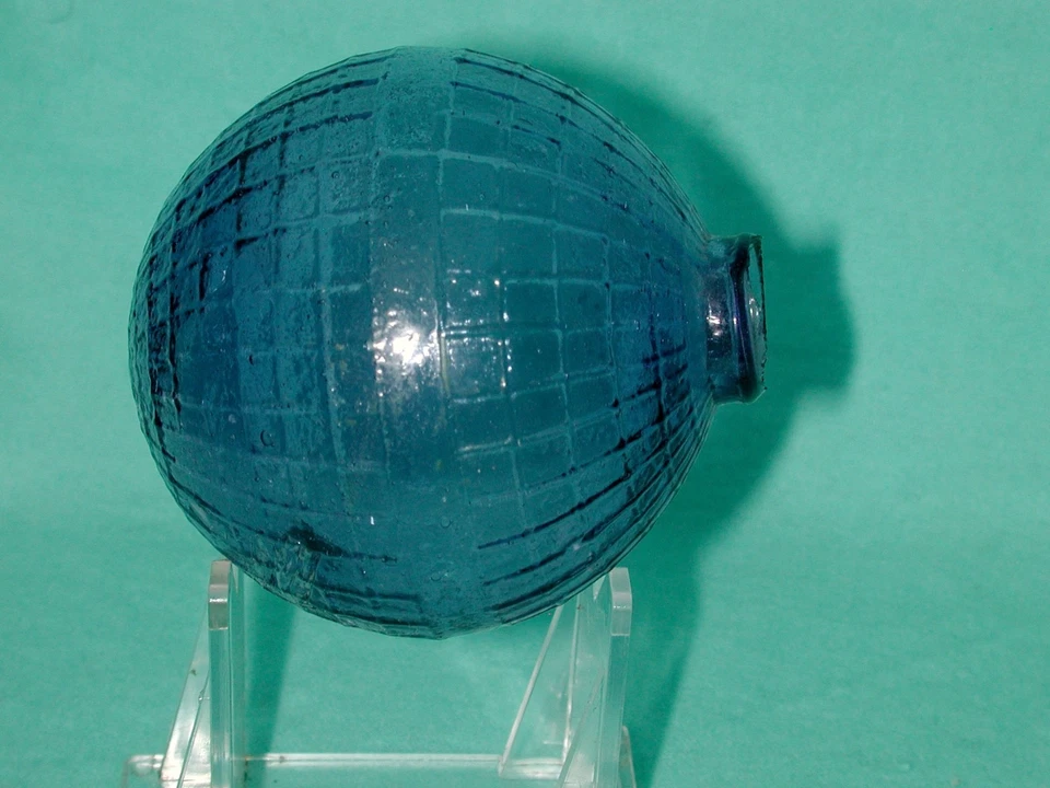 Bola de cristal vintage... 2 1/2" hermoso color!!! Foto 3 de 4