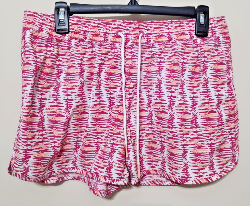 Vineyard Vines Women’s Printed Performance Shorts 100% Nylon Size Small