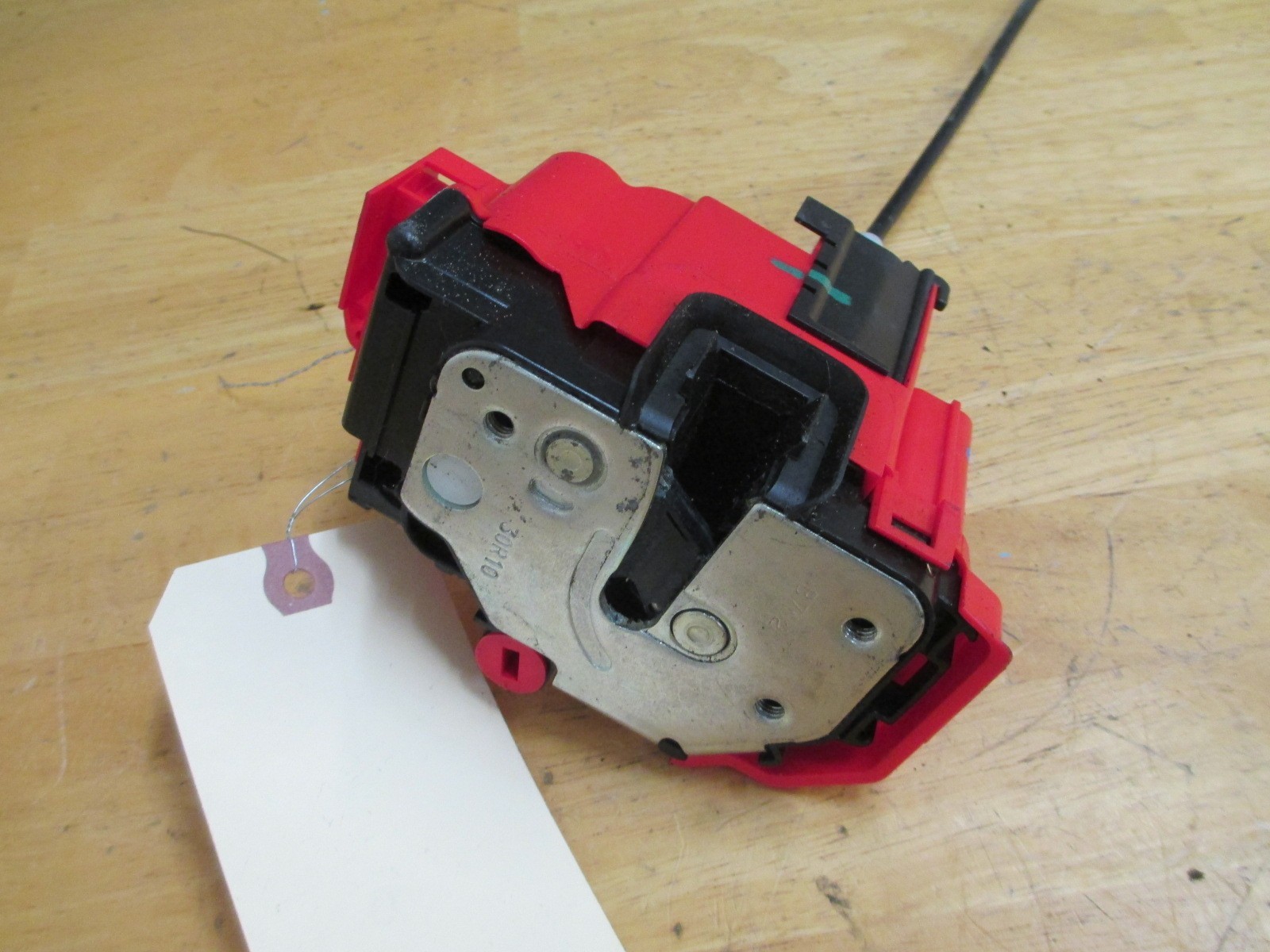 Ferrari 458 RH Door Lock # 81486600