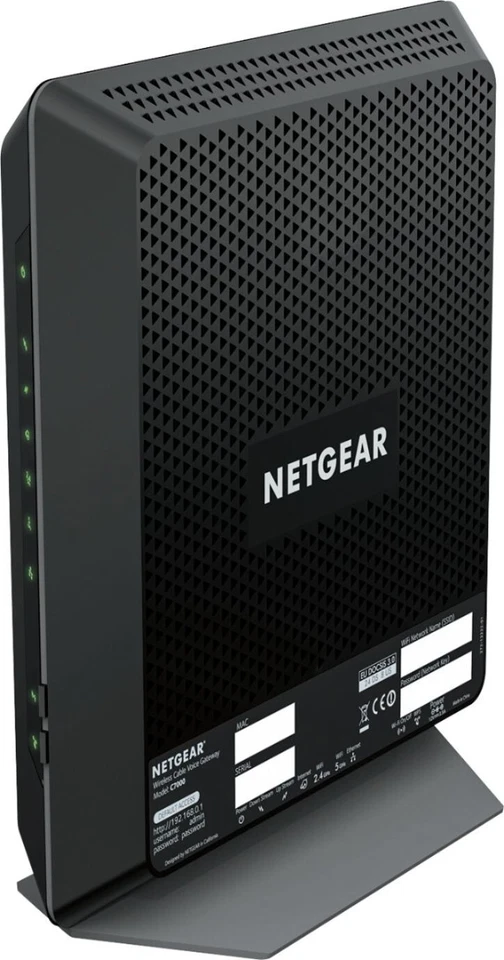 NETGEAR - Nighthawk AC1900 Router with DOCSIS 3.0 Cable Modem - Black - Image 3 of 4