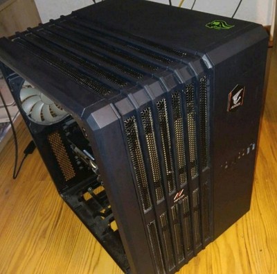 Mifcom Gaming PC (GeForce RTX 3070,AMD Ryzen 7 3700x, 1TB)