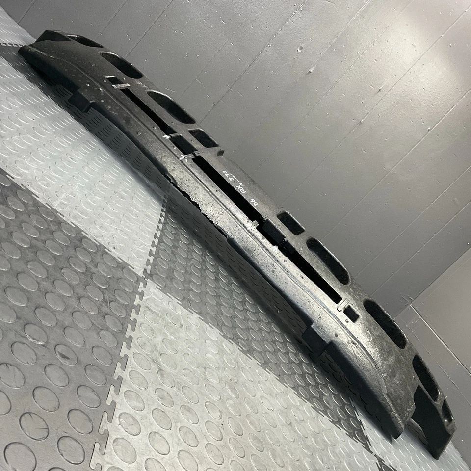 Amortiguador de energía de impacto de espuma para parachoques trasero Lexus RX330 2004-2006 FABRICANTE DE EQUIPOS ORIGINALES Foto 3 de 4