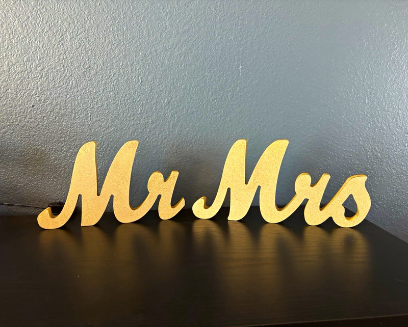 Champagne Gold Wooden Mr & Mrs Freestanding Wedding Table Decor Signs Set
