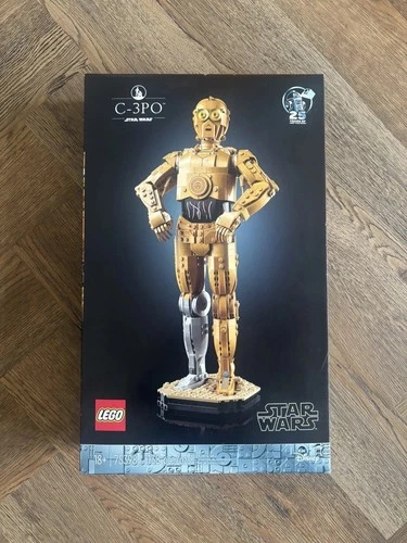 LEGO Star Wars C-3PO Action Figure 75398