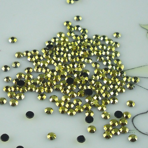 SS6 Hot fix ferro 2mm gelatina AB resina cristallo sfaccettato fondo piatto strass - Foto 37 di 47