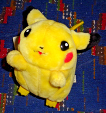 ST5/ PELUCHE VINTAGE PIKACHU