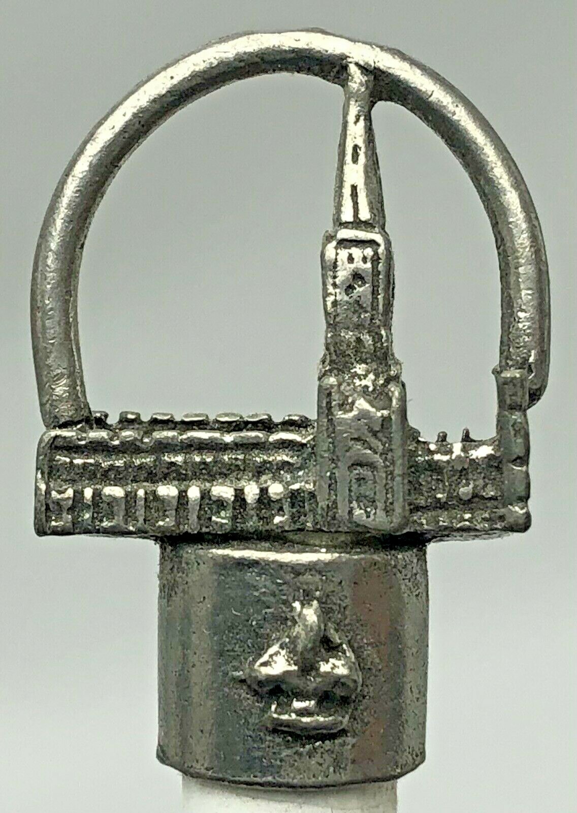 Picture 8 of 10