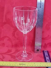 Marquis by Waterford OMEGA All-Purpose WINE GLASS Goblet 8 5/8" Tall