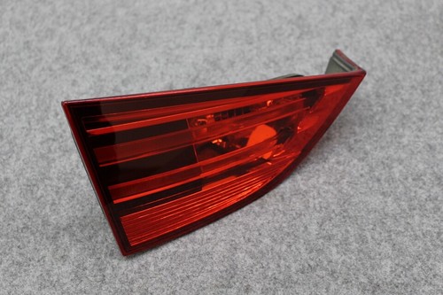 BMW X1 E84 Rückleuchte 2990113 Schlussleuchte Heckklappe links Rücklicht