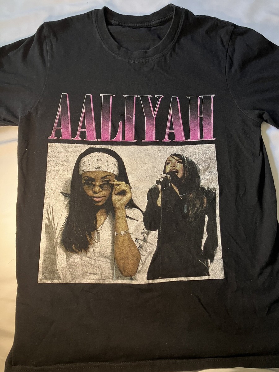 Aaliyah Graphic Short Sleeve Tee Shirt Size Small Aged | eBay