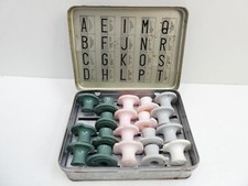 VINTAGE AUTOMATIC SEWING CRAFT STITCHING DISCS IN ORIGINAL TIN  BOX CASE