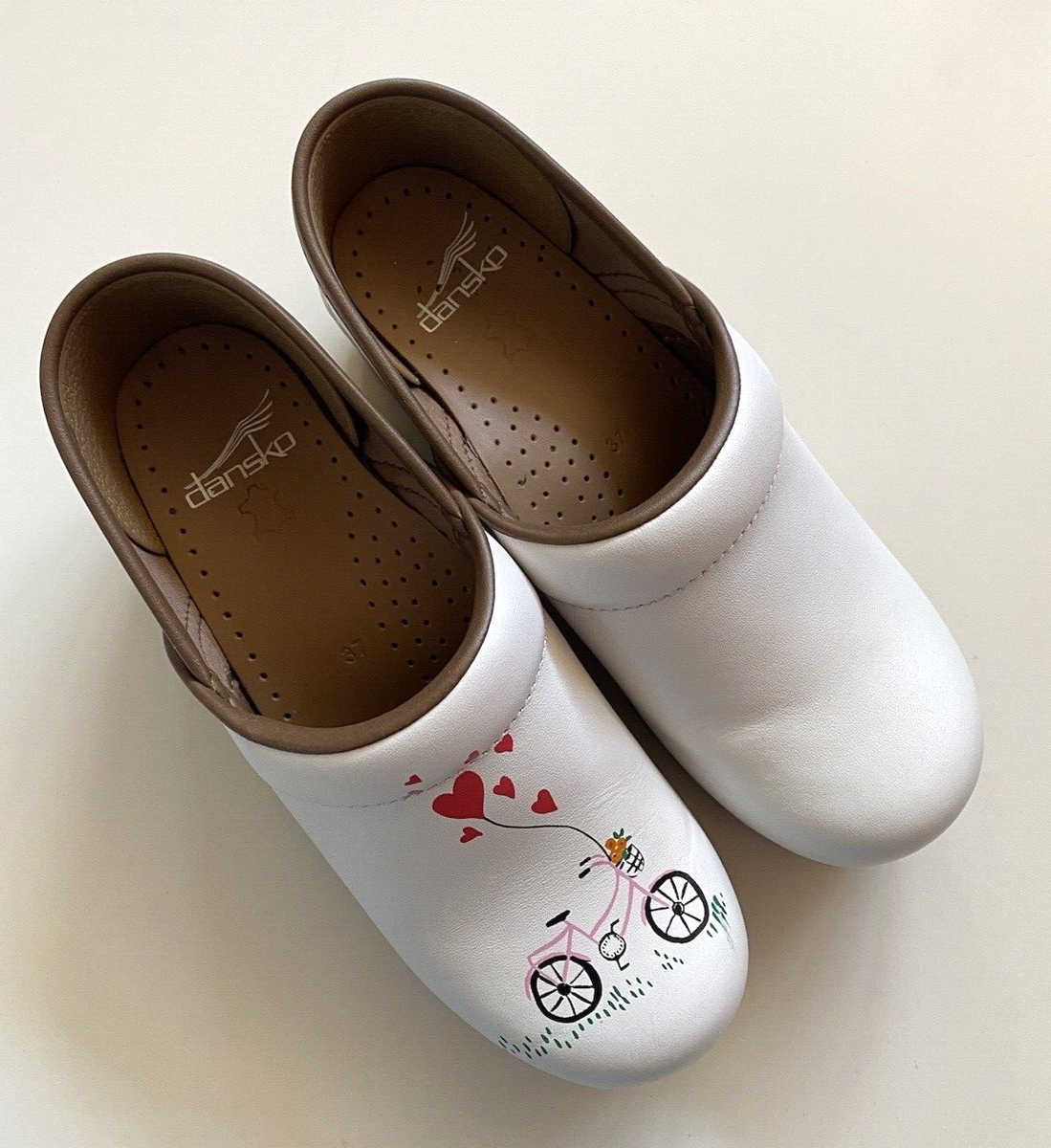 DANSKO Twin Pro Leather Bicycle Clog Shoes White w/ Hearts DANSKO Twin Pro Leather Bicycle Clog Shoes White w/ Hearts