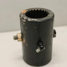 Used Coupling fits New Holland CR940 CR960 CR9040 CR9060 CR9070 fits Case IH