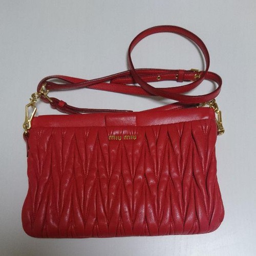 Miu Miu Matelasse Gathered Shoulder Bag Clutch Leather Red Used From Japan SO