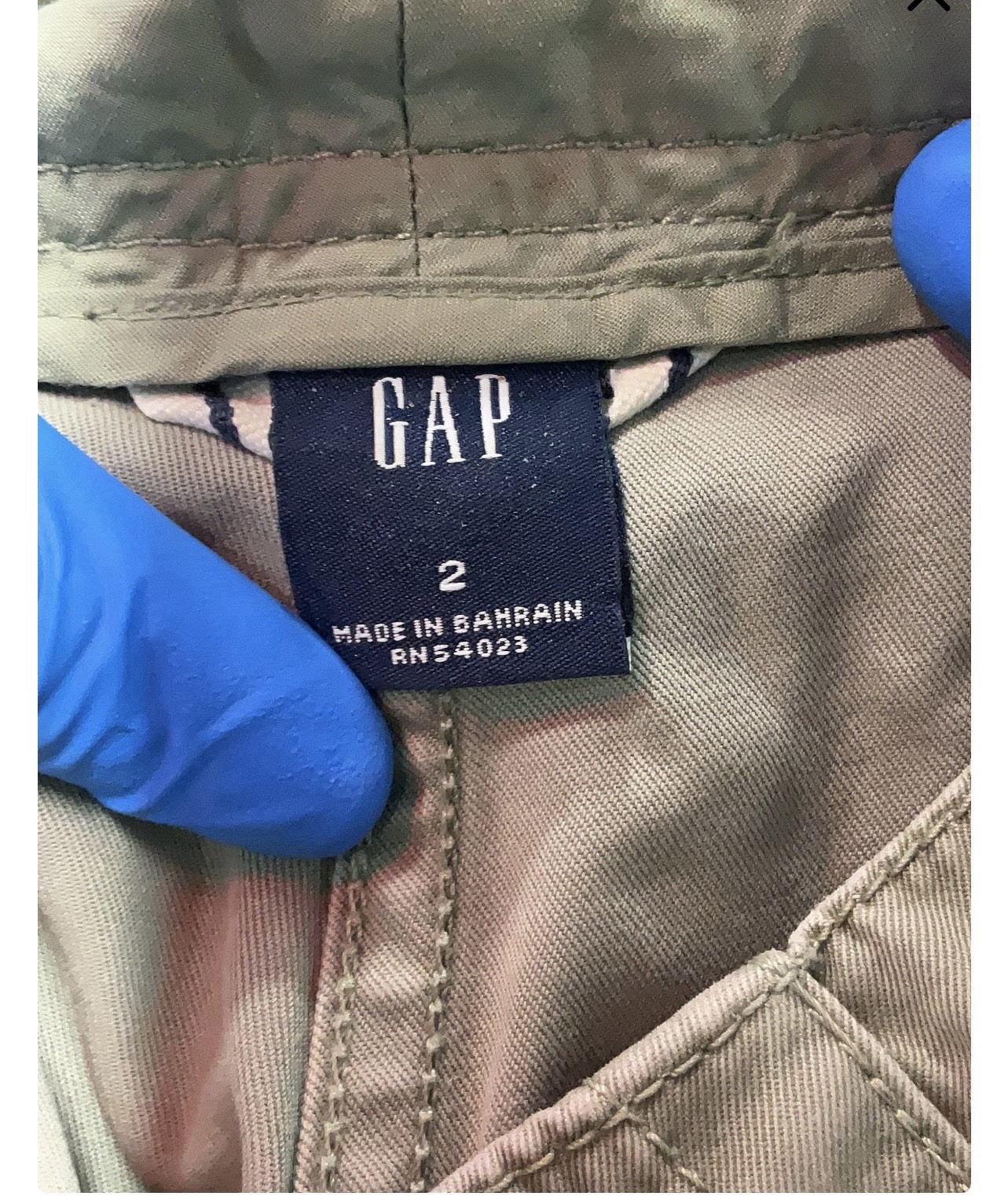 Gap Capri Pants - image 4