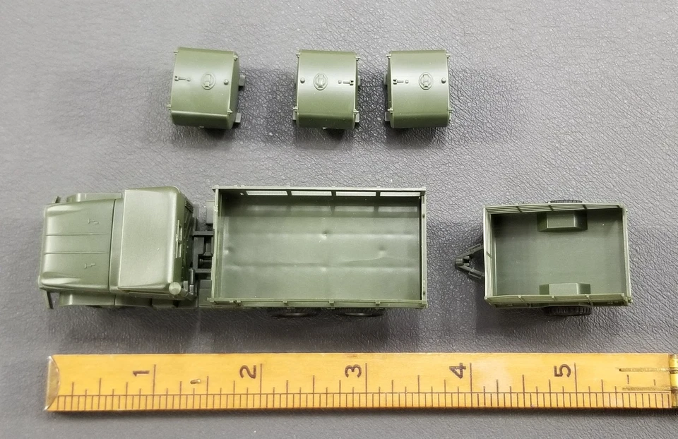 Juego de unidad de tanque y bomba Roco Minitanks M923A1 M925A1 M105A2 HO 1:87 IOB Foto 4 de 4