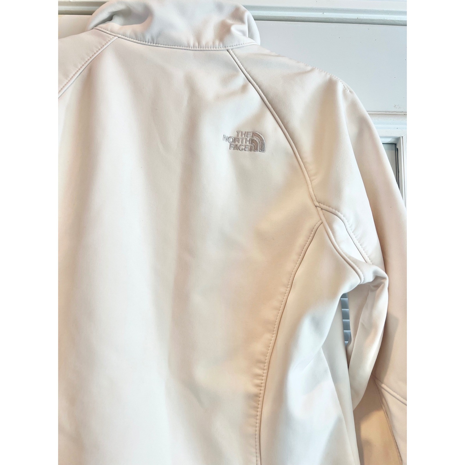 The North Face Women Ivory Zip Up Apex Bionic Softshell Size Medium thumbnail 7