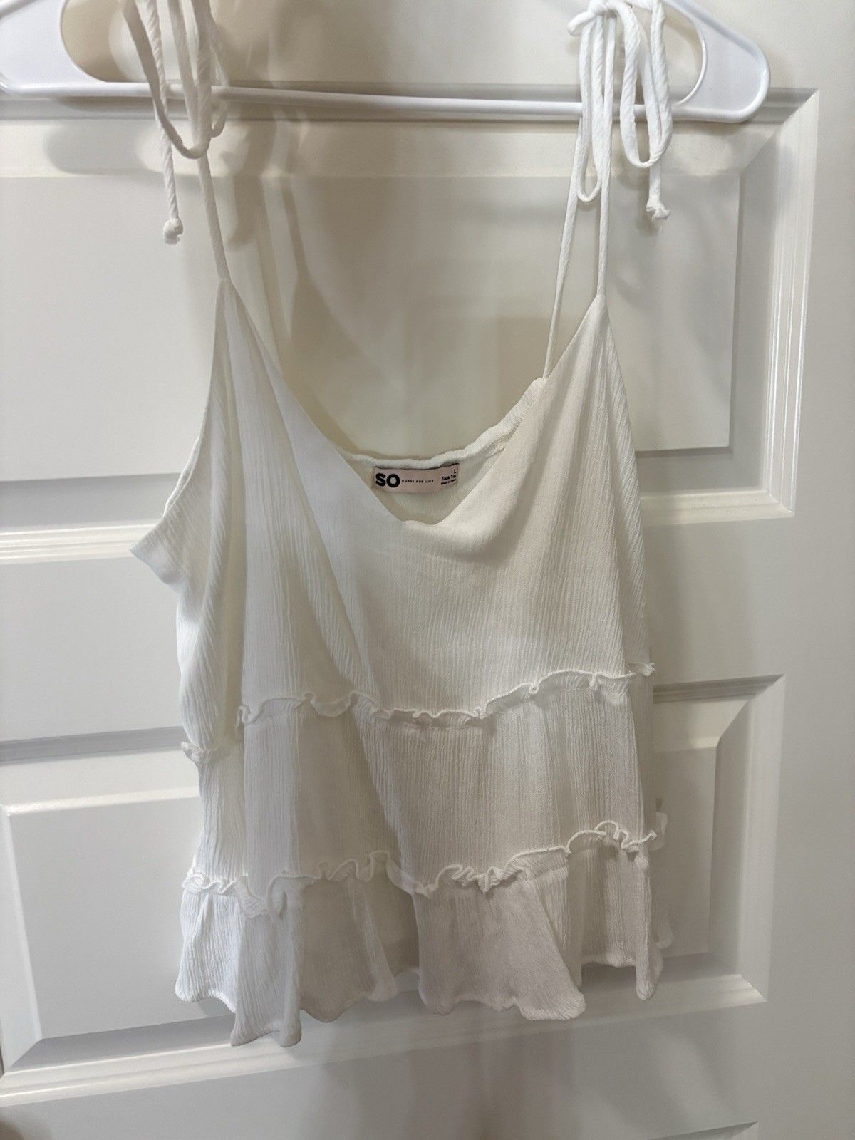 SO Women's White Solid Ruffle Tie Cowl Neck Sleeveless Pullover Tank Top L