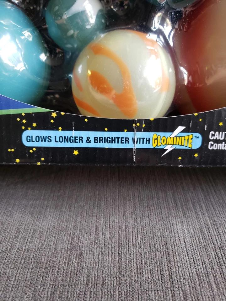 NUEVO Great Explorations Sistema Solar 3D Brilla en la Oscuridad Kit Colgante de Techo 3D Foto 4 de 4