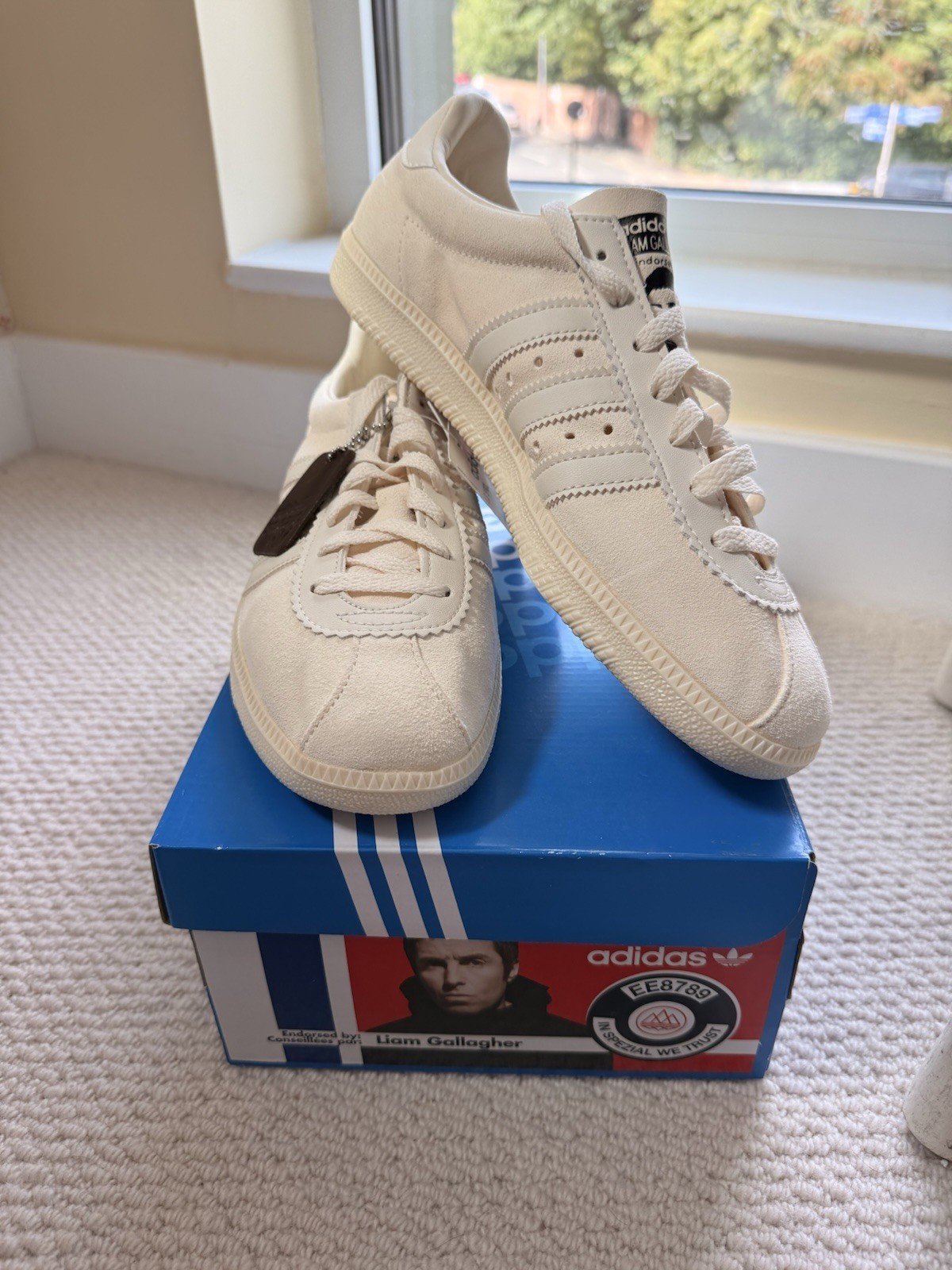 Seller photo, eBay