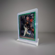 2025 Topps Chrome - Hayden Birdsong #138 Green RayWave Refractor /99 (RC)