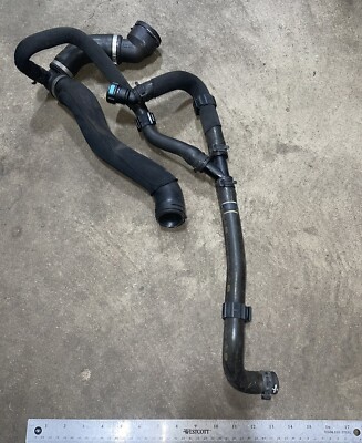2017 Jaguar XF 2.0D Right Hand Radiator Coolant Hose | C72GC GX73