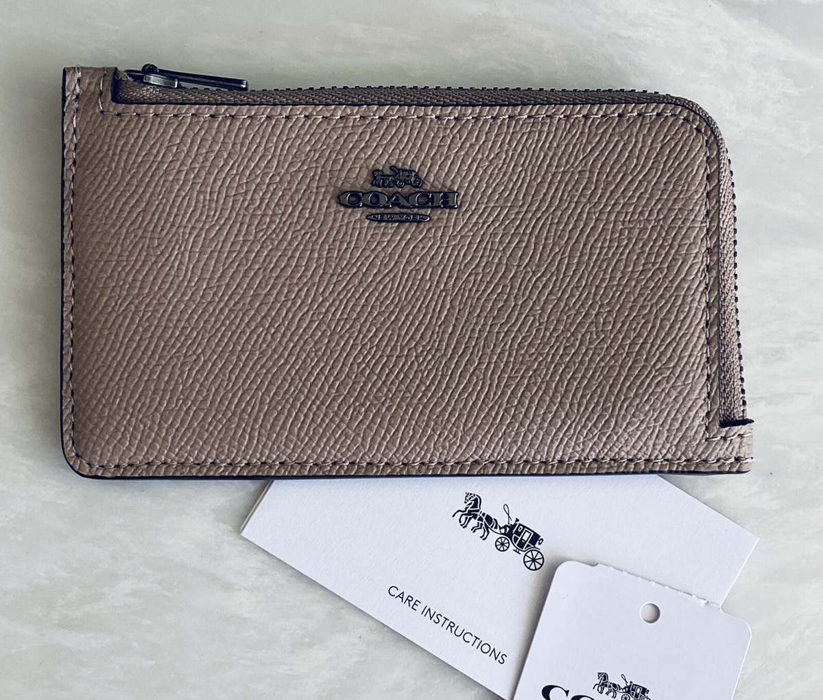 NWT COACH TAUPE/MULTI ZIP CARD CASE PEWTER 888 | eBay