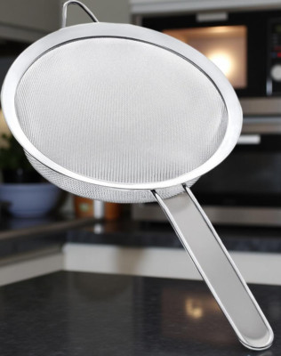 Stainless Steel Sieve with Sturdy Handle   Premium Colander Sifter for Flour, 6''