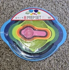 NEW MULTI COLOR 8 pc PREP KITCHEN SET- PRIMARY COLOR- SLIDE PROOF