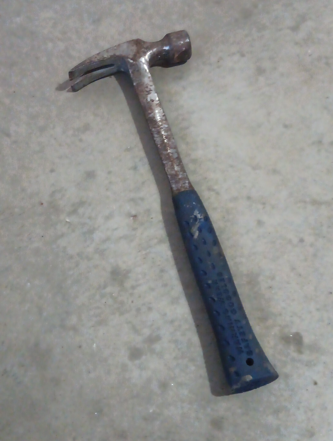 Vintage  22oz Estwing Claw Hammer USA - 6.465.535 Pat - Blue Handle