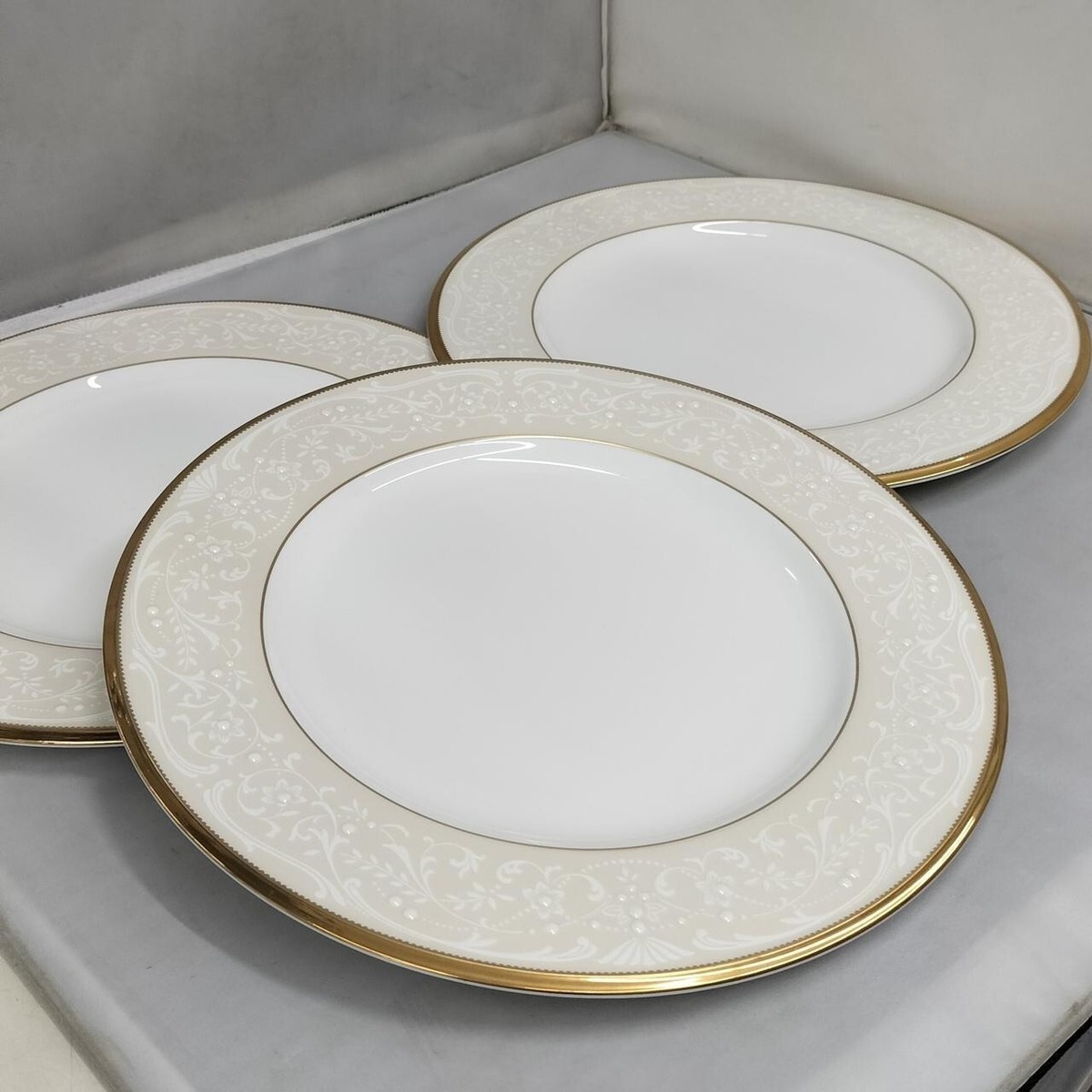Noritake Dinner Plate Set of 3 White Palace | eBay