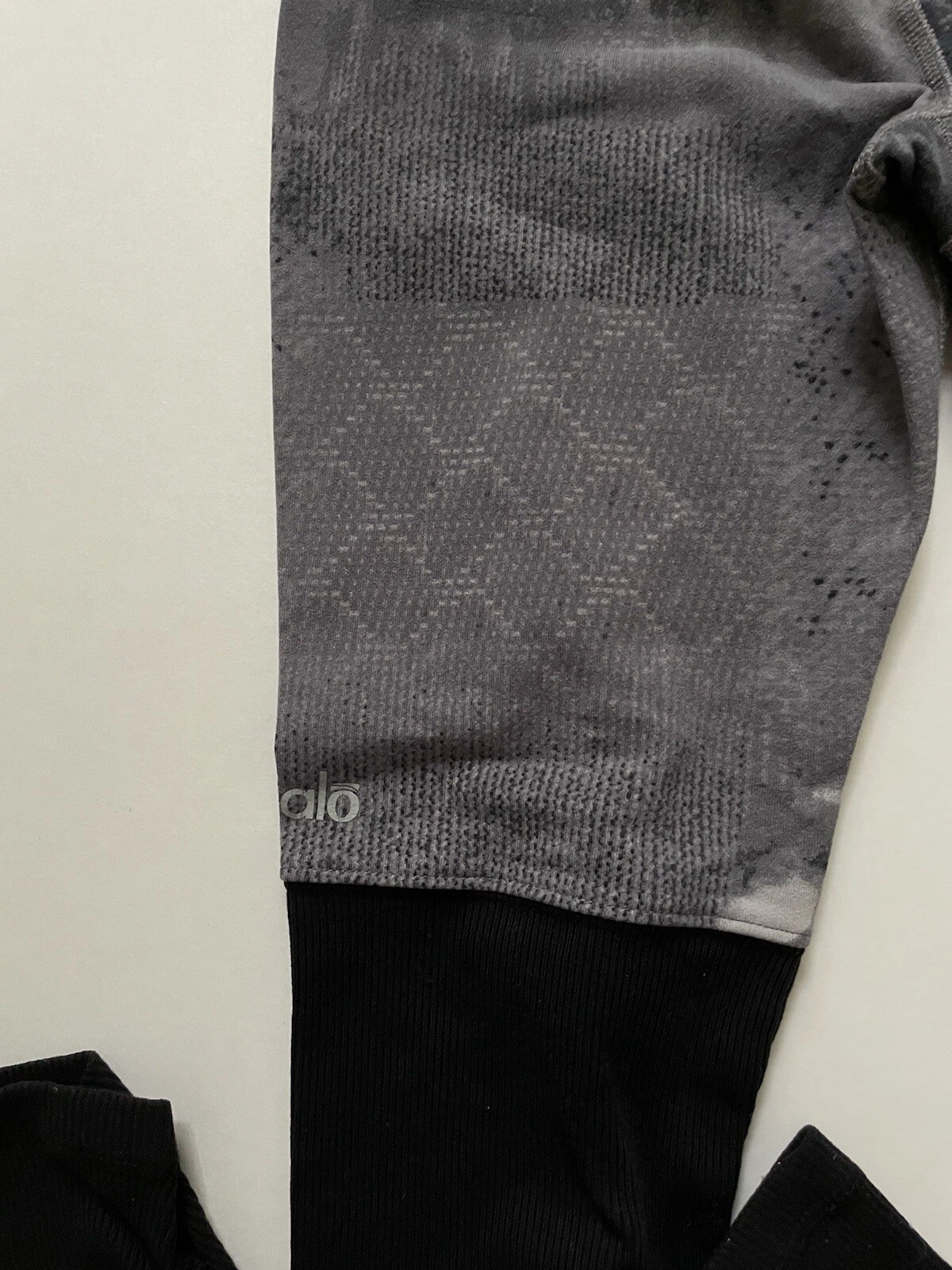alo-yoga goddess abstract ribbed airbrush leggings