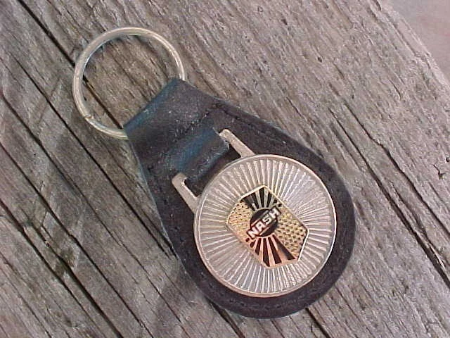 1930s NASH SILVER LEATHER KEY FOB NOS Hi-QUALITY CLASSY KEY HOLDER USA MADE - Image 1 of 4