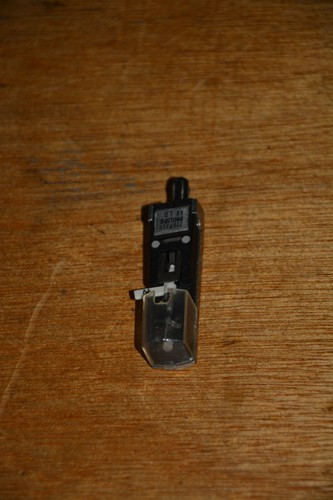 lot of vintage 60's turntable/ recordplayer/ pick-up arms, elements and needles - Afbeelding 12 van 12