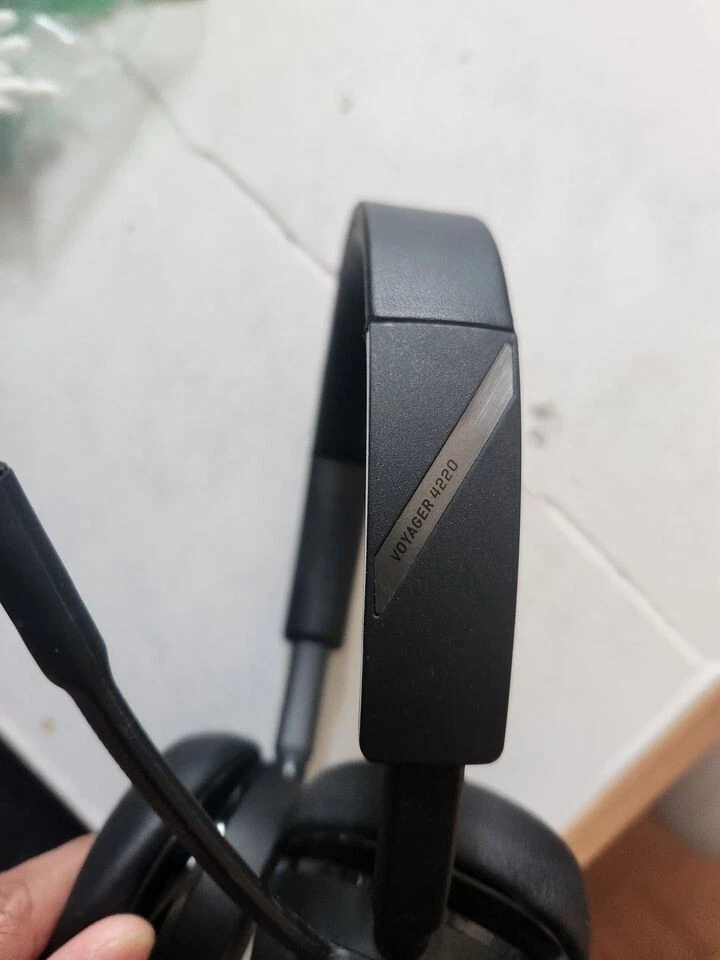 VOYAGER 4200 OFFICE Office Headset with charging base eBay
