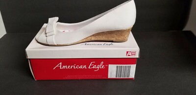 Womens 5.5 American Eagle Kendal lll White Wedge Shoe NEW W/ Box