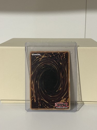 Yu-Gi-Oh! Starlight Road LP DPCT-EN004 2010 Duelist Pack Collection Tin - Picture 2 of 2
