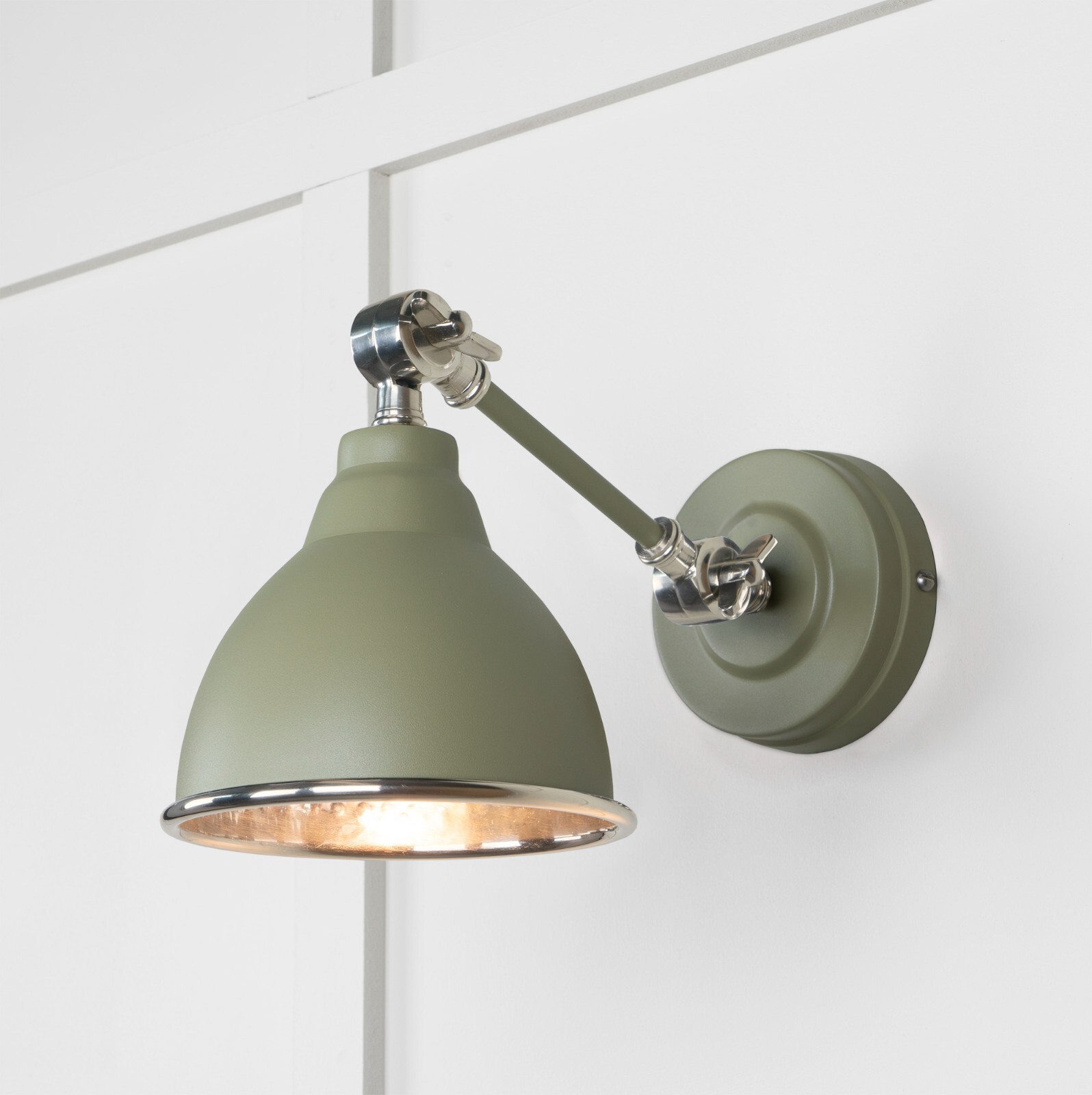 From The Anvil 49718STU Hammered Nickel Brindley Wall Light in Tump