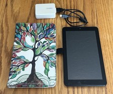 Barnes  Noble Nook Tablet BNTV450 8GB Bundle Accessories Wi-Fi 7  Screen