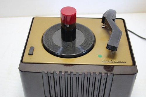 Vintage(1950s) RCA Victor Victrola Automatic Phonograph Model 45-EY-2 Operates