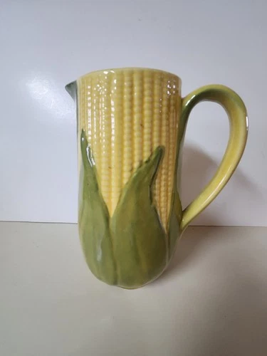 Vintage Shawnee Pottery Yellow King Corn # 71 Tall Water Pitcher .